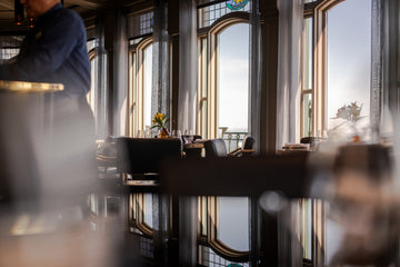 Guided Tour & Lunch at Bistro Le SAM
