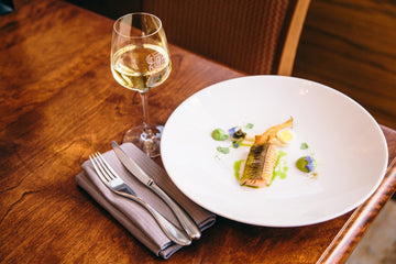 Discovery Menu with wine pairing at the Champlain | For 2 people